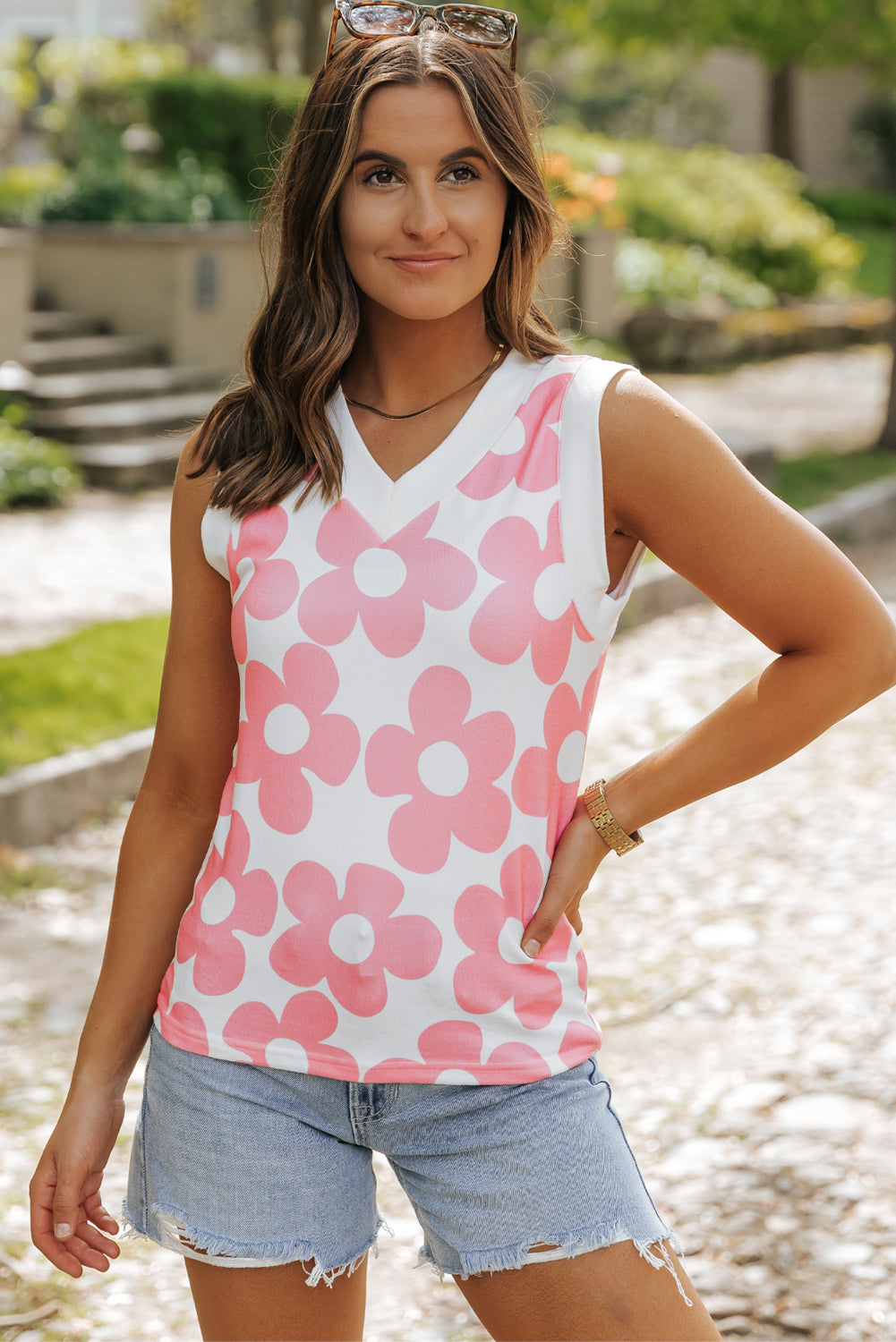 Pink Cute Flower Knitted V Neck Tank Top - Snoopy's Closet