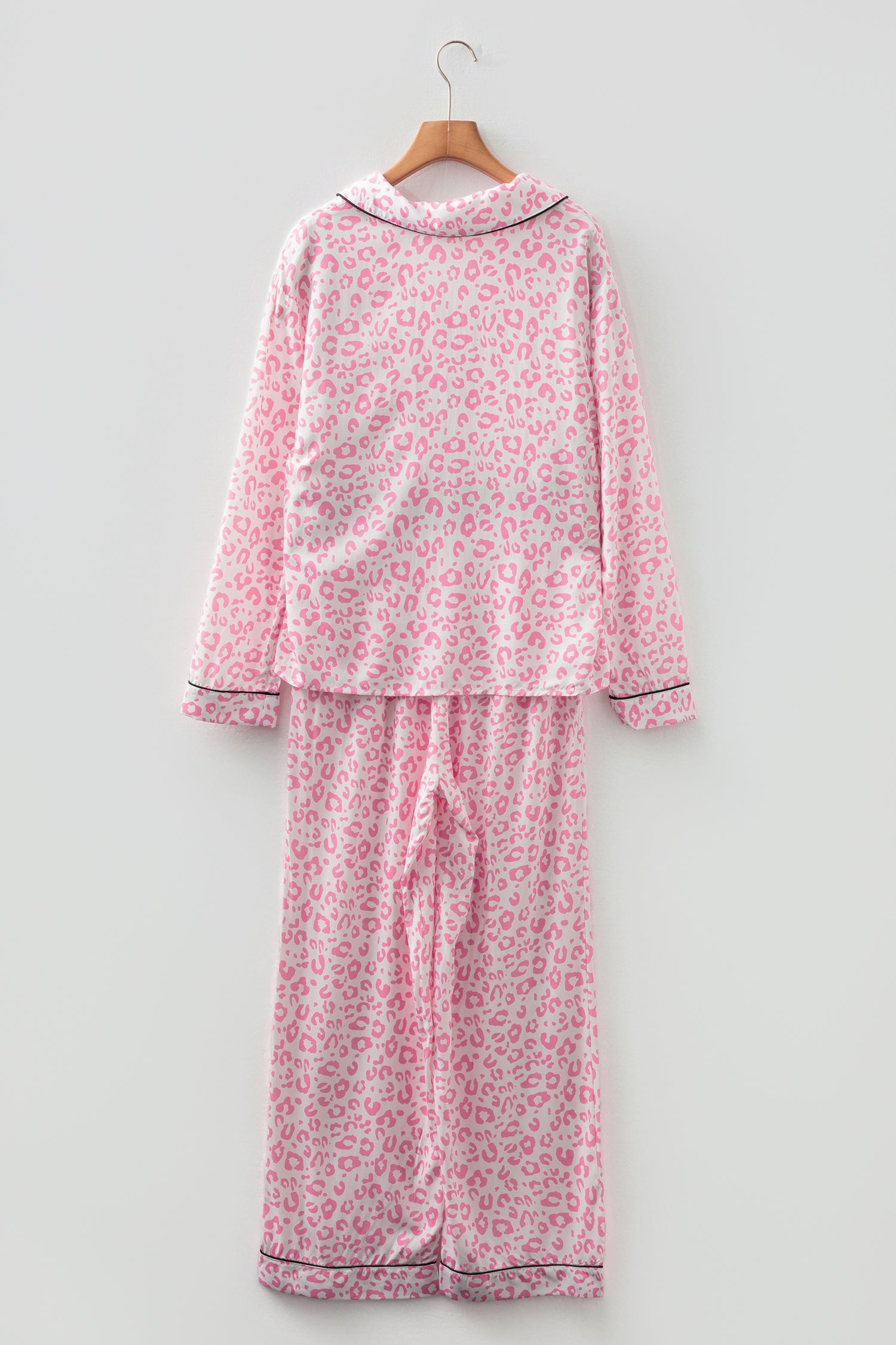 Pink Leopard Print 2cps Long Pajama Set - Snoopy's Closet