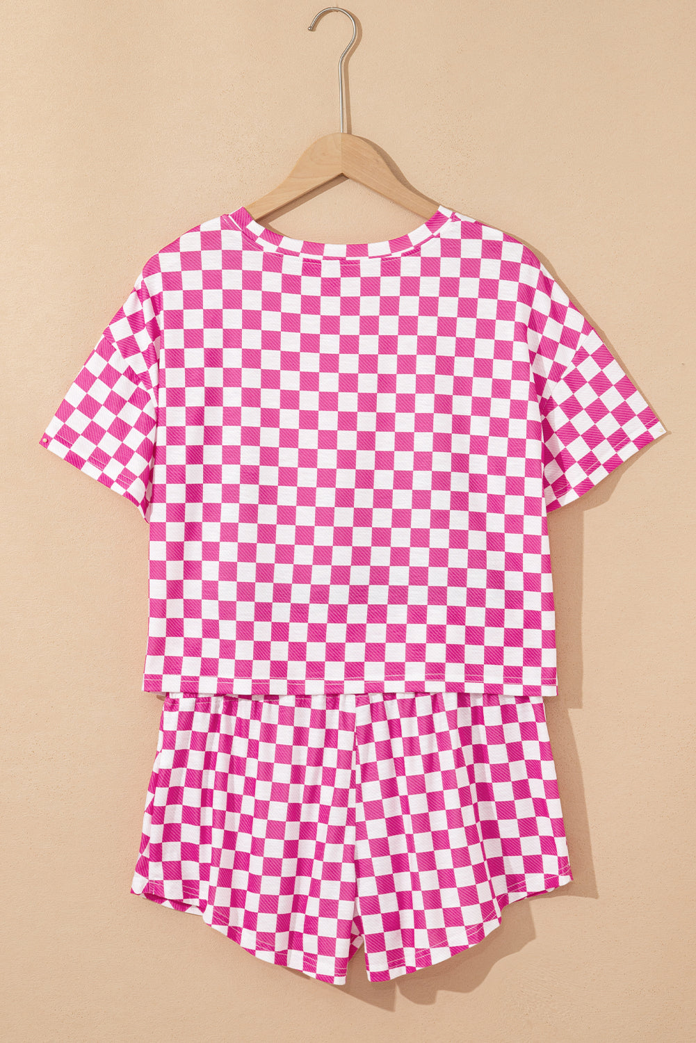 Conjunto de dos piezas de camiseta a cuadros rosa y skort de tiro alto