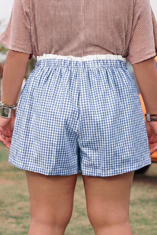 Pantalones cortos de talla grande con estampado a cuadros y ribete en contraste azul cielo