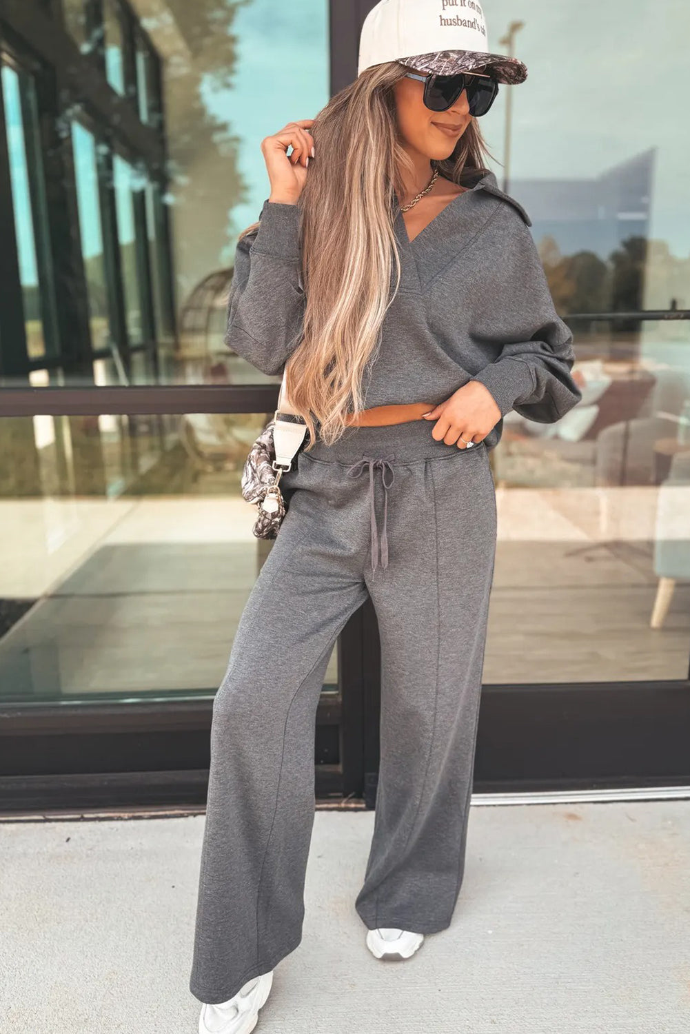 Medium Grey Collared V Neck Pullover Sweatshirt Sweatpants Set - Snoopy's Closet