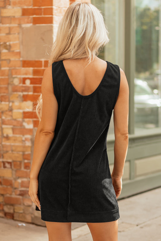 Minivestido Negro de Pana Sin Mangas Con Bolsillos de Parche