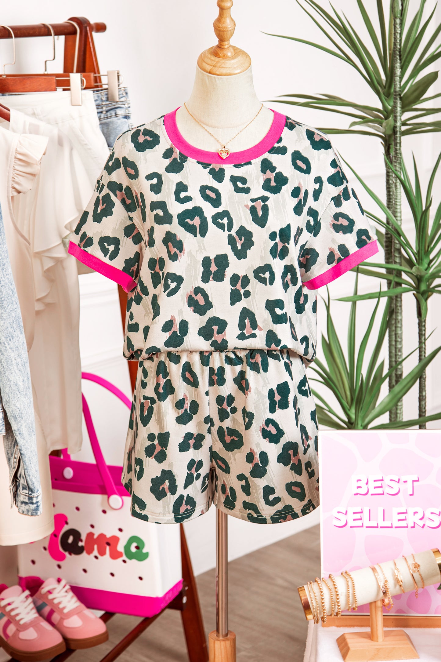 Brown Unique Leopard Print Contrast Trim Top Loose 2pcs Short Set - Snoopy's Closet