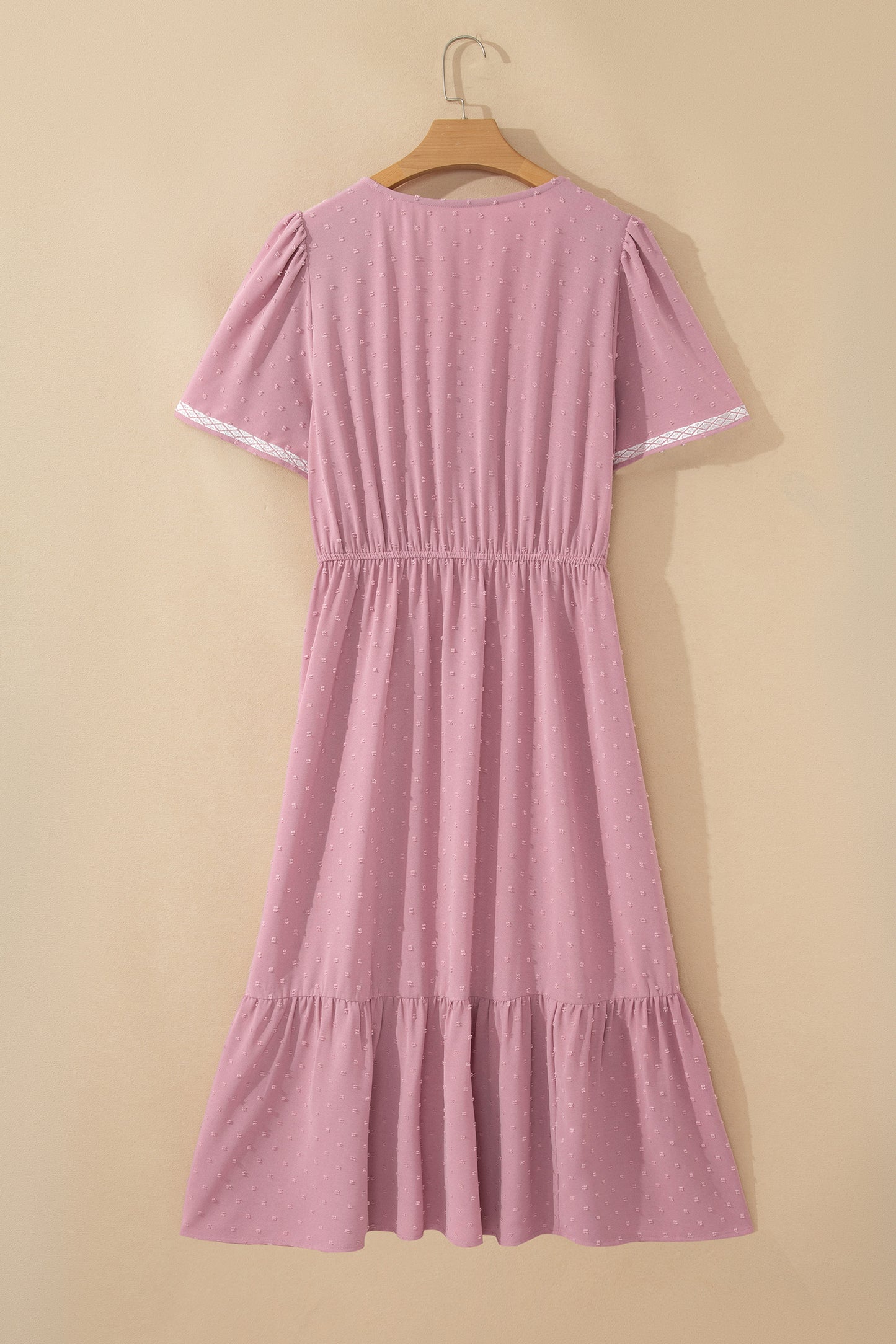 Vestido Midi Fluido Rosa Talla Grande con Manga Corta, Puntos Suizos y Cintura Fruncida