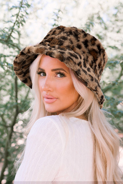Sombrero de pescador de invierno de ala ancha con estampado de leopardo y curry tailandés