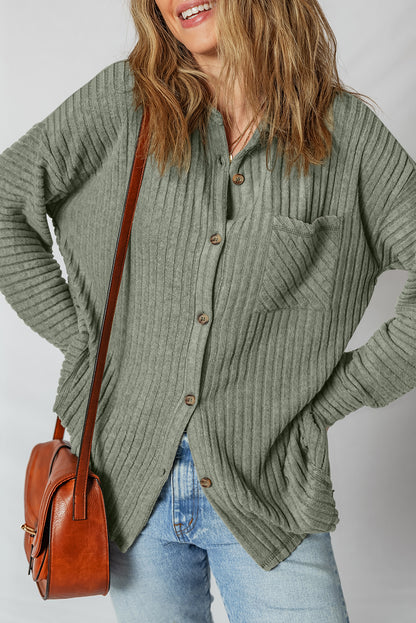 Chaqueta camisa Mist Green térmica acanalada con textura, hombros caídos y botones