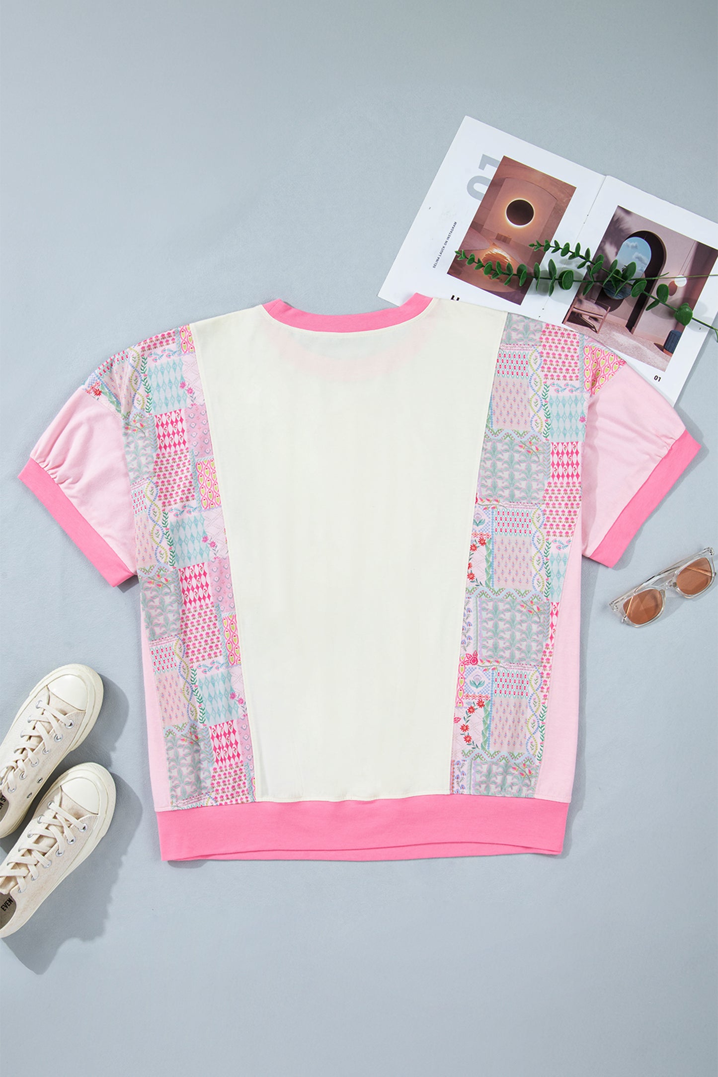 Camiseta de algodón de manga corta con estampado floral patchwork y bordado, talla grande, color beige